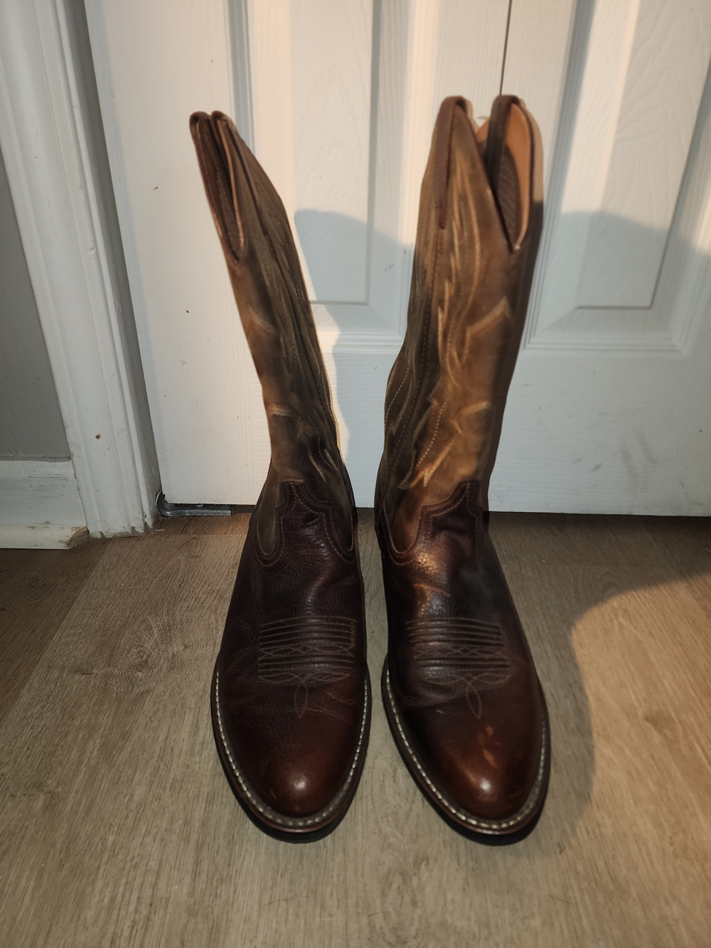 Ariat Two-Tone Brown Leather Cowboy Boots